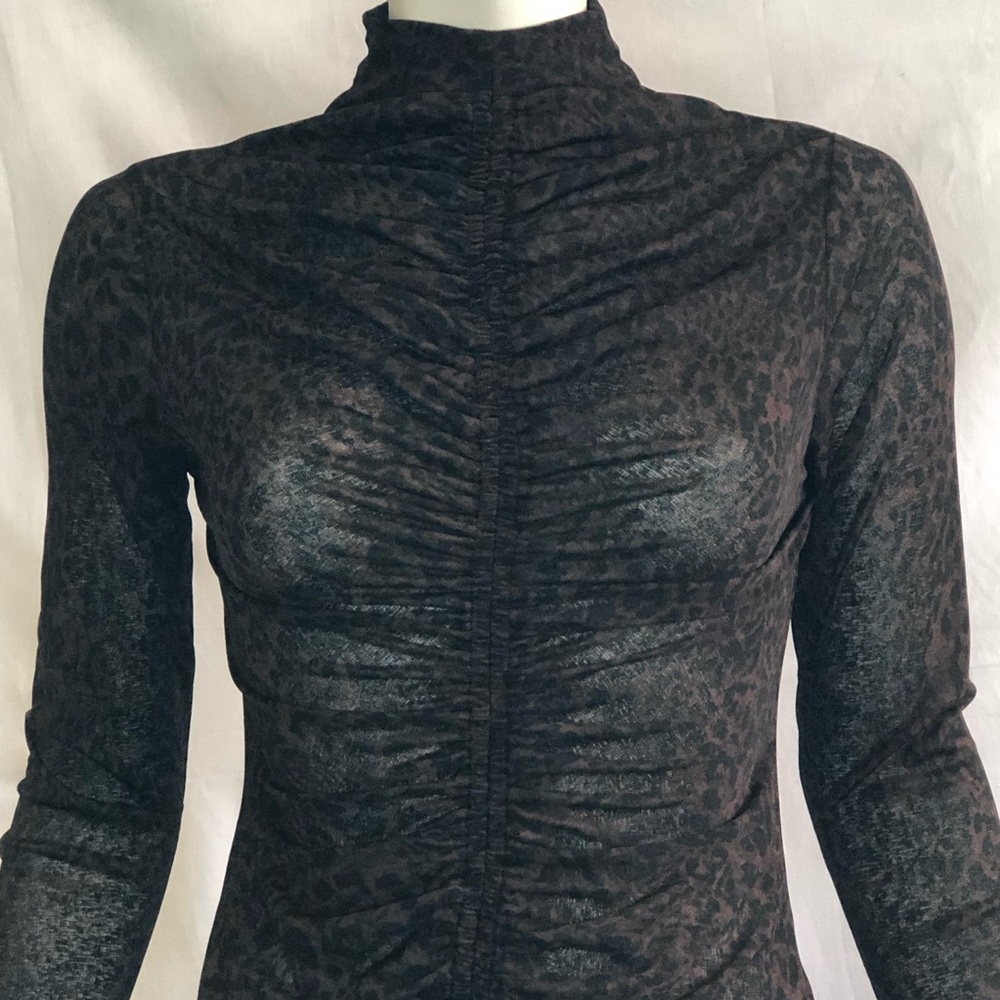 Dynamite woman’s rouched sheer leopard top size medium